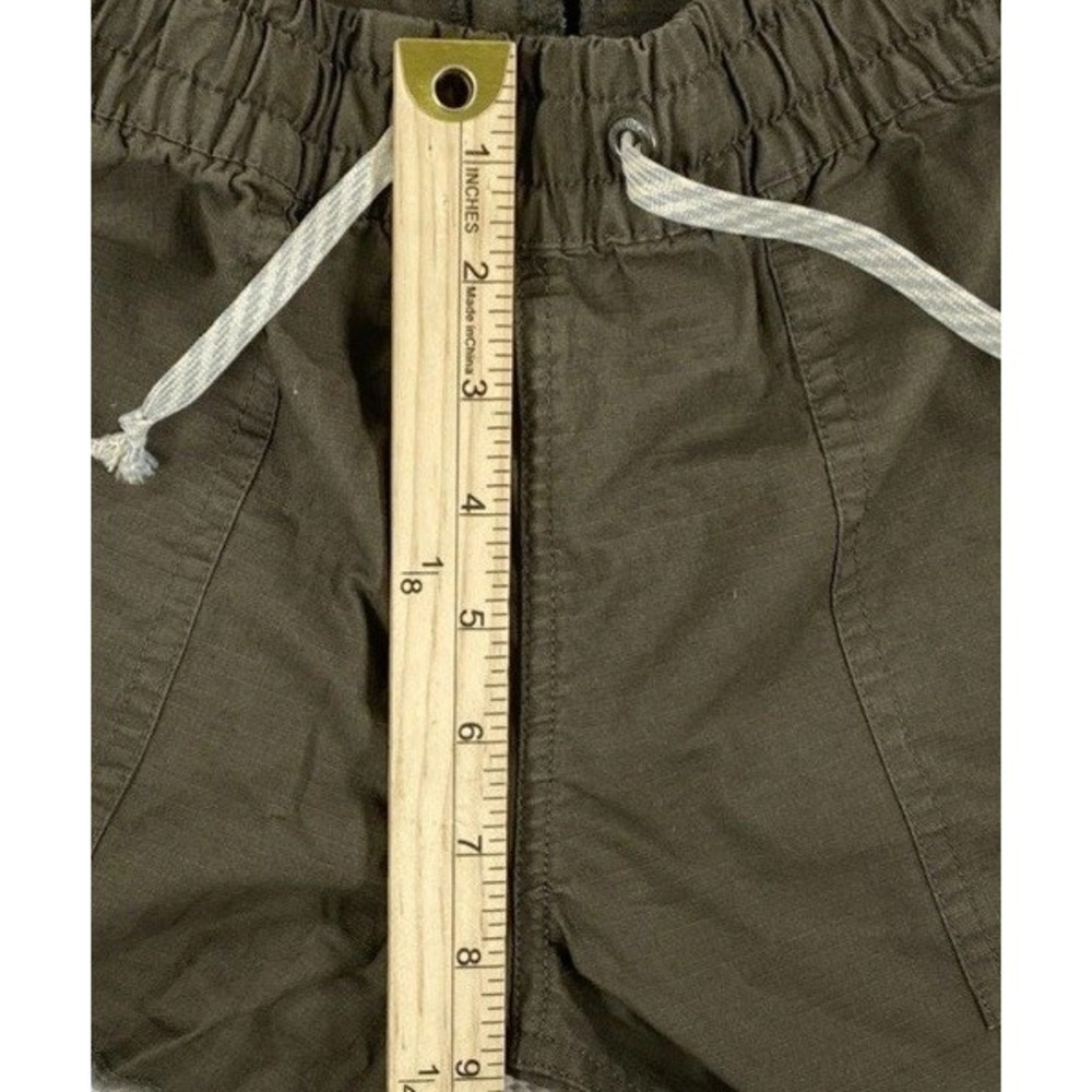 Vuori Ripstop Shorts Women's XS Green Raw Hem 3" Inseam - Picture 4 of 6
